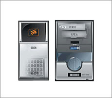 �A�C�^�b�`�X����